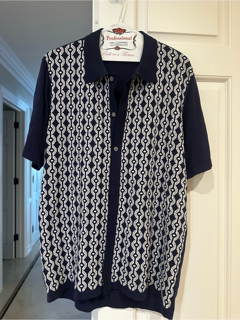 Men's Navy & White Short Sleeve Button-Down Knit Shirt